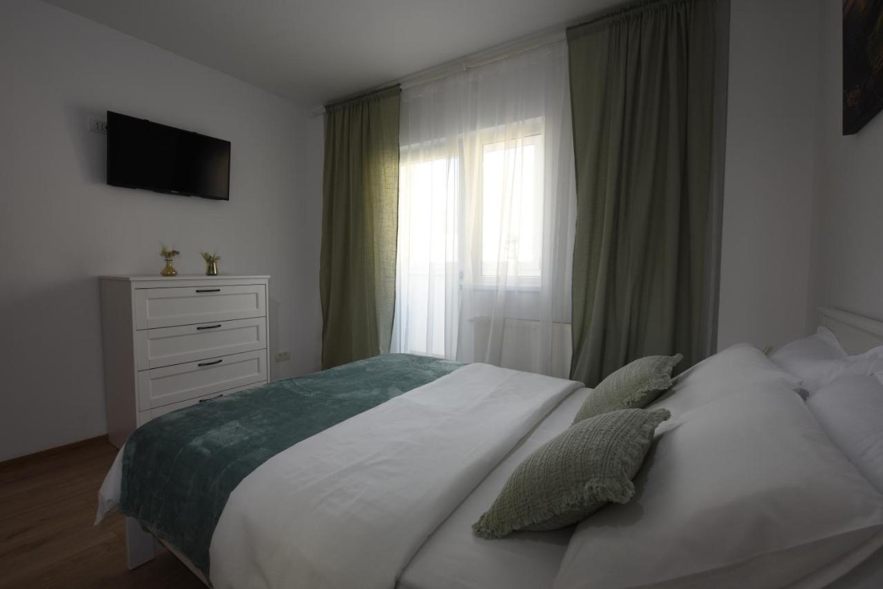 Ketal Apartment Brasov Bagian luar foto
